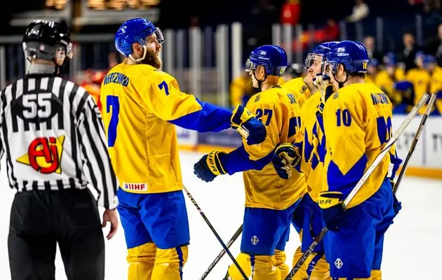 Україна розгромила Литву і виграла чемпіонат світу з хокею у дивізіоні 1B