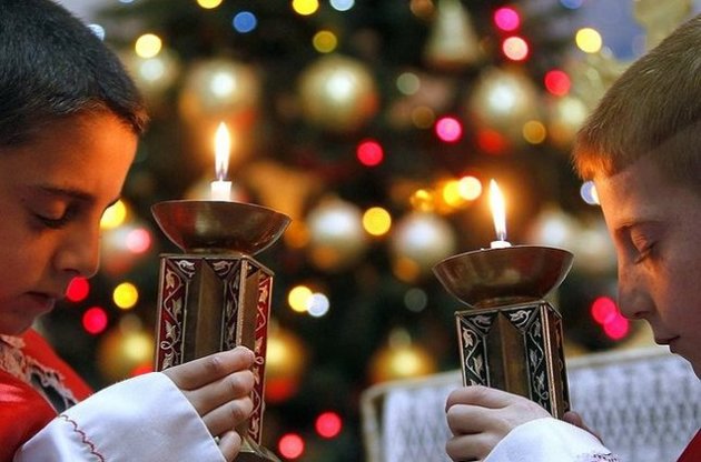 Католики, протестанты и часть православных празднуют сегодня Рождество Христово