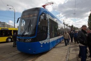 В Киеве протестируют трамвай нового поколения с Wi-Fi и кондиционером