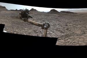 Марсоход Curiosity показал панорамное видео холмов Murray Buttes