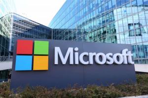 Компания Microsoft отказалась передавать полиции технологию распознавания лиц
