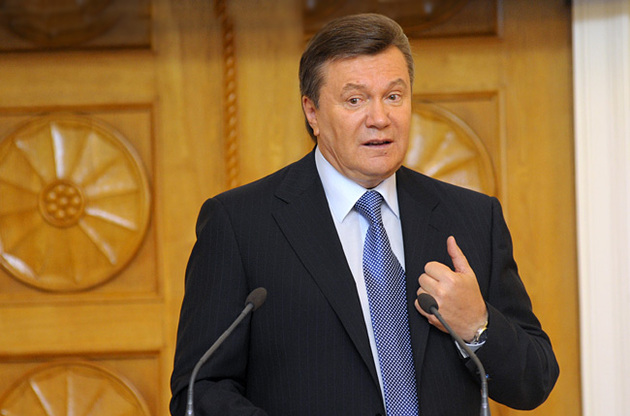 Янукович увольнять никого не собирается. Он - за 