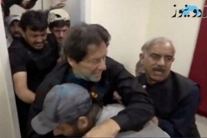 Премьер Пакистана ранен в результате покушения на убийство