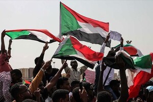 МИД рекомендует украинцам воздержаться от поездок в Судан
