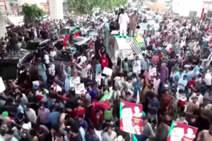 Пакистан всколыхнули протесты против ареста экс-премьера Имрана Хана
