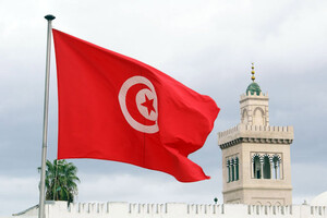 Во время стрельбы возле синагоги в Тунисе погибли четыре человека