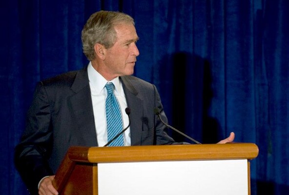 Джордж Буш: Украина способна победить Россию