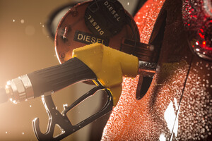 Цены на бензин и дизтопливо в сетях АЗС снова выросли