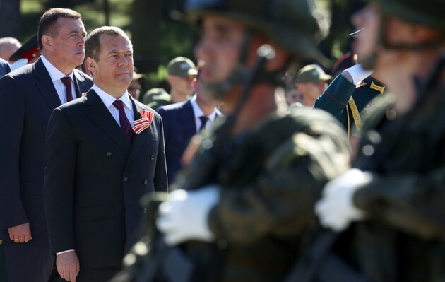 Reuters: Медведев пригрозил Польше 