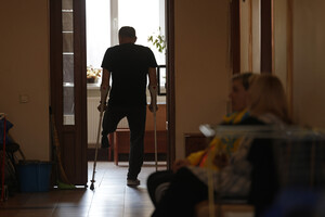 Житель Житомирщини втратив на фронті руку й ногу, але не впав у депресію і складає плани на майбутнє