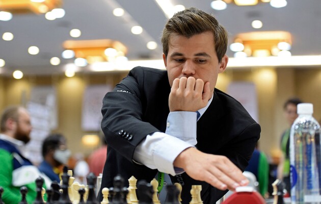 Магнус Карлсен выиграл второй чемпионат мира по шахматам за неделю