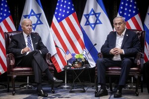 Байден прав. Нетаньяху вредит будущему Израиля — Bloomberg