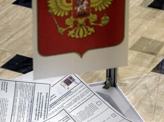 В России в пятый раз «выбирают» Путина. ЦИК заявил о явке более 90% в некоторых регионах