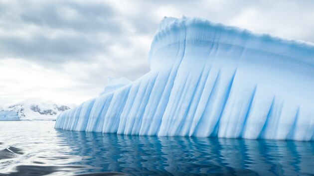 Повлияет на измерение времени: таяние ледников замедлило вращение Земли