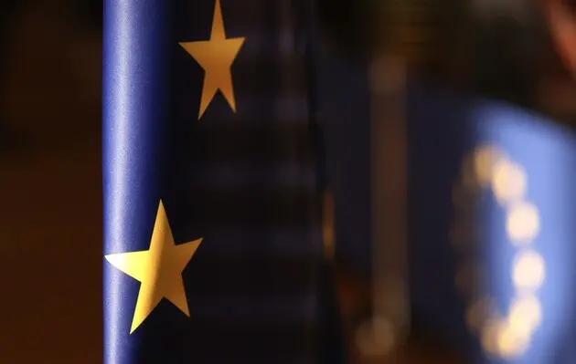 День Європи: основні пам’ятники в ЄС засвітилися за місяць до виборів у Європарламент