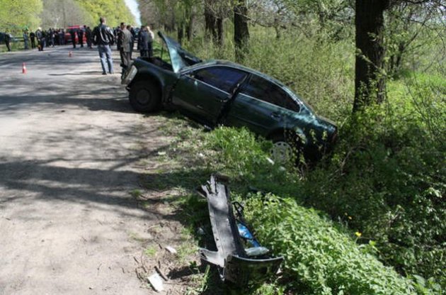 Новые подробности резонансного ДТП в Закарпатье: милицейское авто, убившее студента, неслось со скоростью 160 км/ч