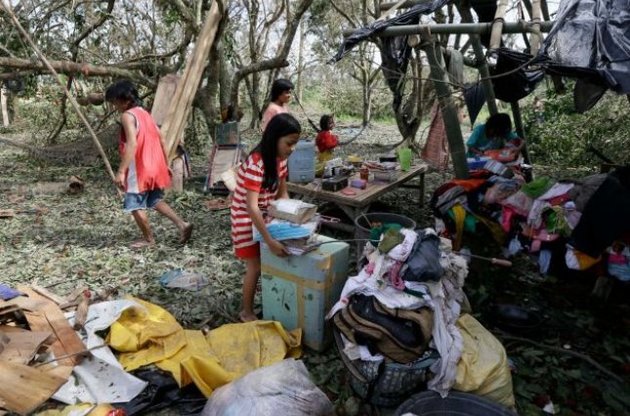 Тайфун на Филиппинах убил почти полтысячи человек