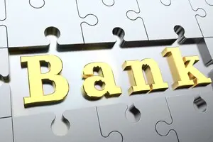 Банки и майские праздники: как будут работать банки 6 и 8 мая